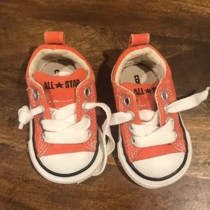 ⭐️ Baby converse all stars! ⭐️